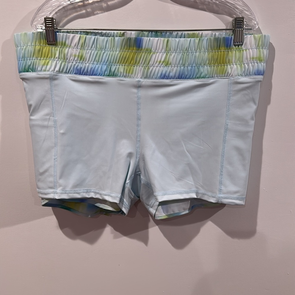 Avia Women's Running Shorts with Bike Liner Size XL - Picture 9 of 14